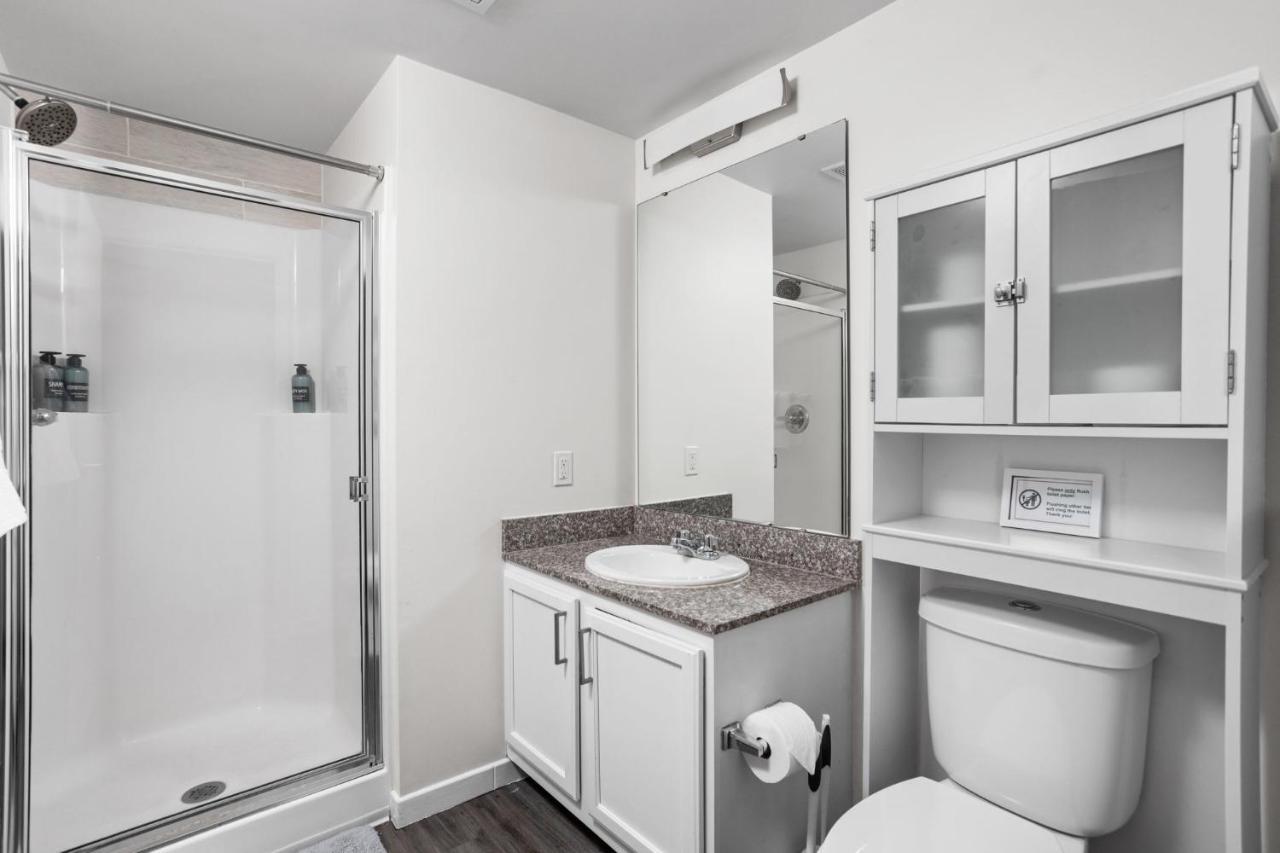 2Br 2Ba In The Block Apartment By Cozysuites Indianapolis Extérieur photo